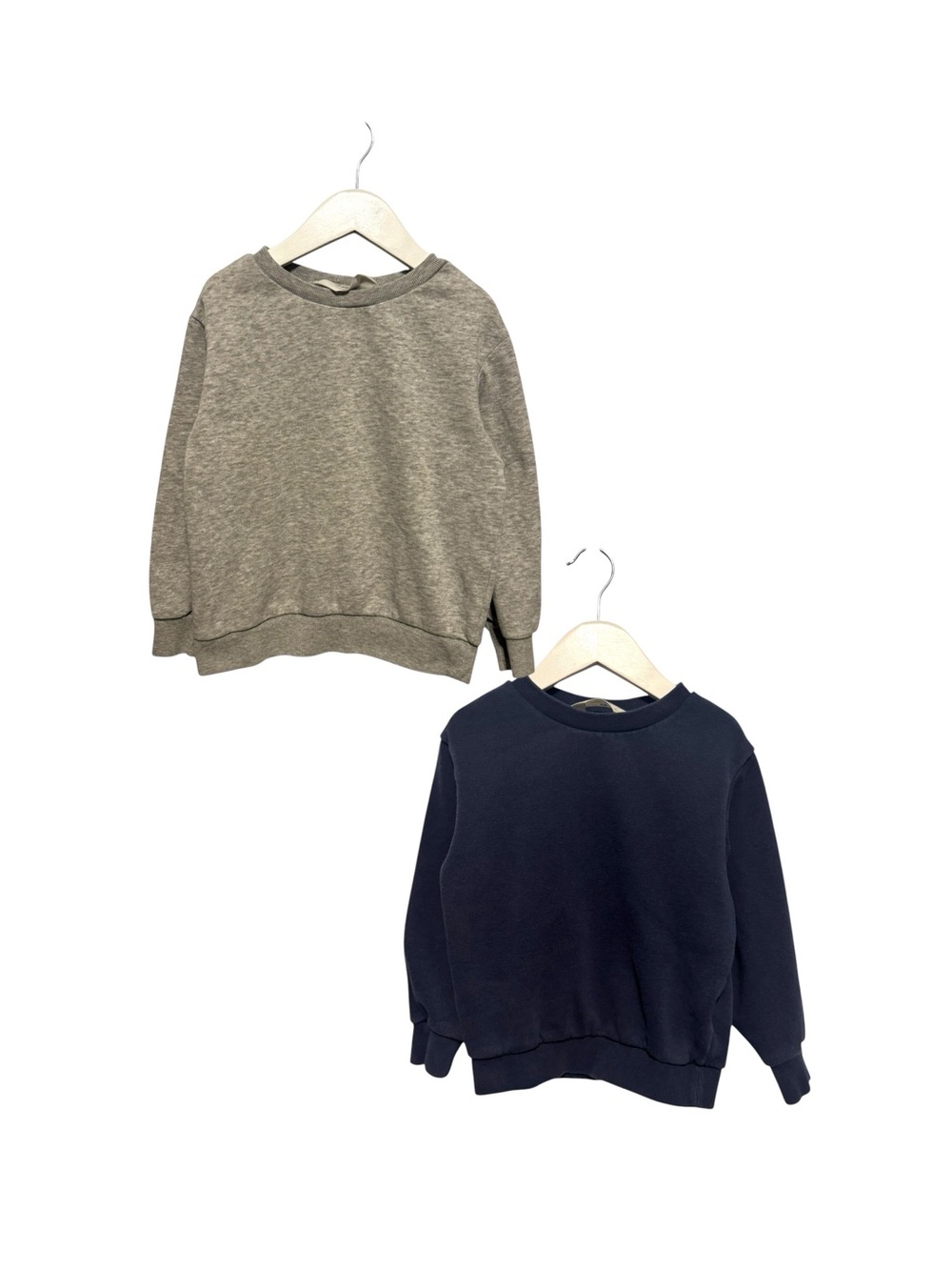 ⭐️ 5/$30 H&M Kids Sweater Bundle (x2) size 5T/6